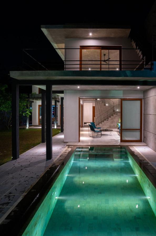 Lush Ayu Villa Ja-Ela Kültér fotó