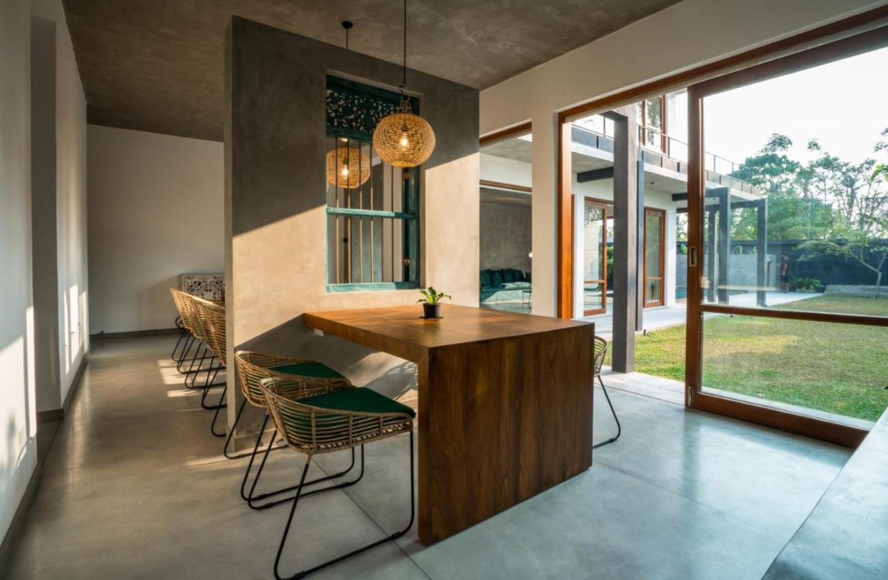 Lush Ayu Villa Ja-Ela Kültér fotó